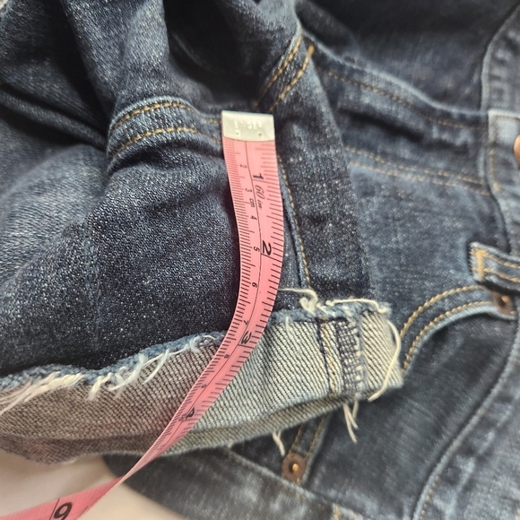 J. Crew Women's Size 4 Hipslung Shorts - Picture 5 of 5